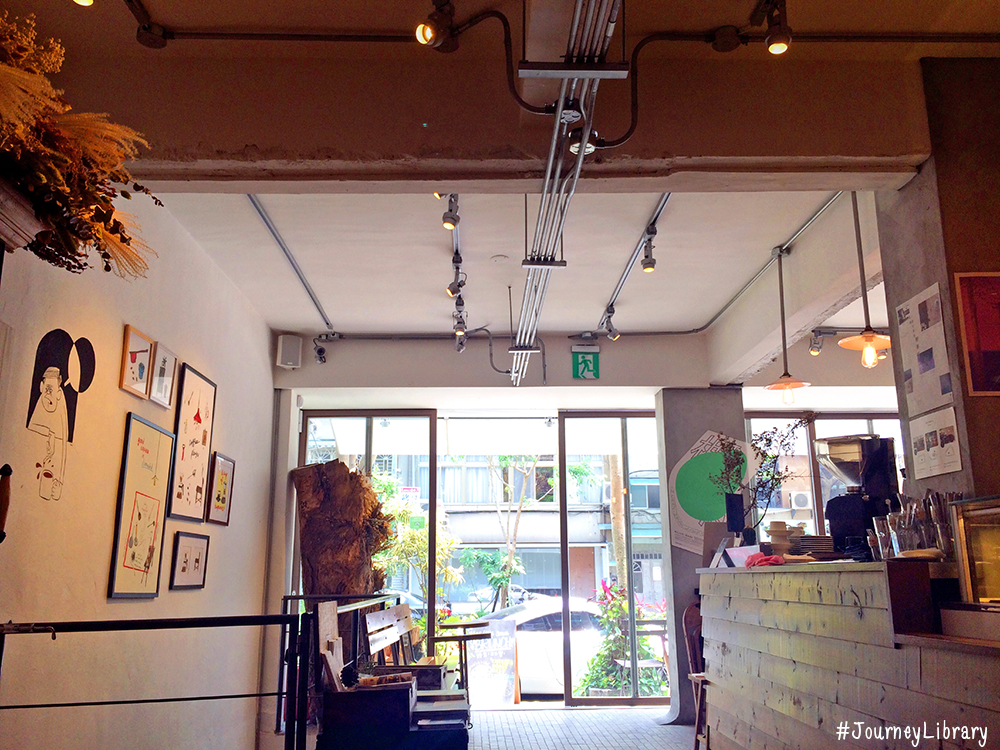 เที่ยวไต้หวัน ร้านกาแฟคาเฟ่น่านั่งในไทเป ร้าน Fujin Tree 353 Cafe by Simple Kaffa 富錦樹咖啡 富錦店